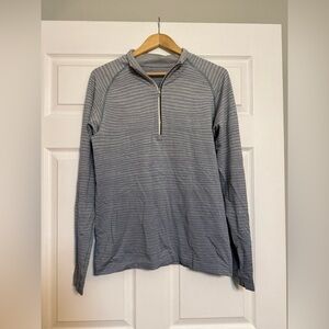 Lululemon Men’s Gray and Blue Striped 1/4 zip